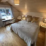 Semesterbostad Strandlaeufer *